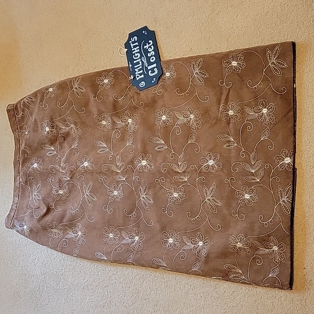Lana Lee Skirt 14 Brown Ivory Embroidered Flowers